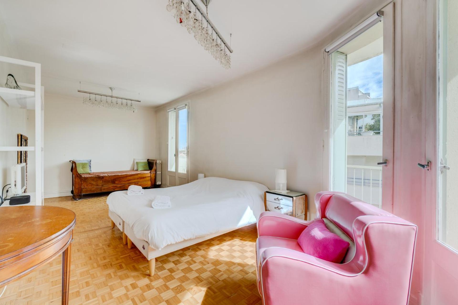 Apartment Brienne By Yume